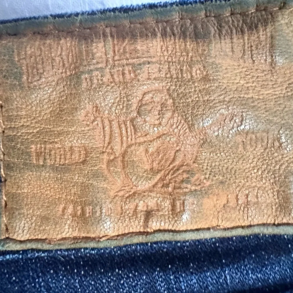 Vintage Y2K True Religion Women’s Jeans–Big-T Flap Pockets Low Rise Perfection! - Picture 4 of 9